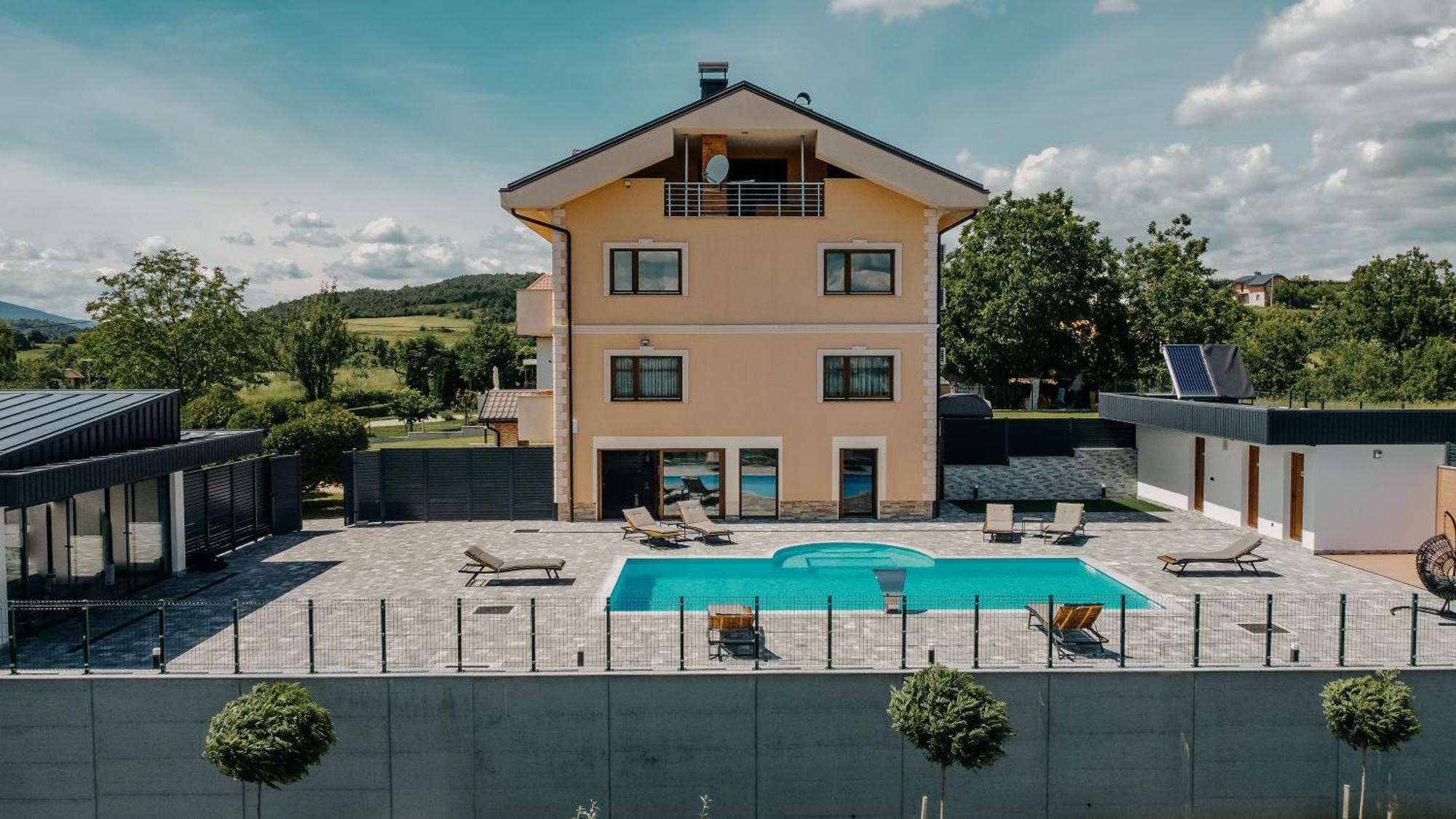 Villa Lamija Bihać Εξωτερικό φωτογραφία